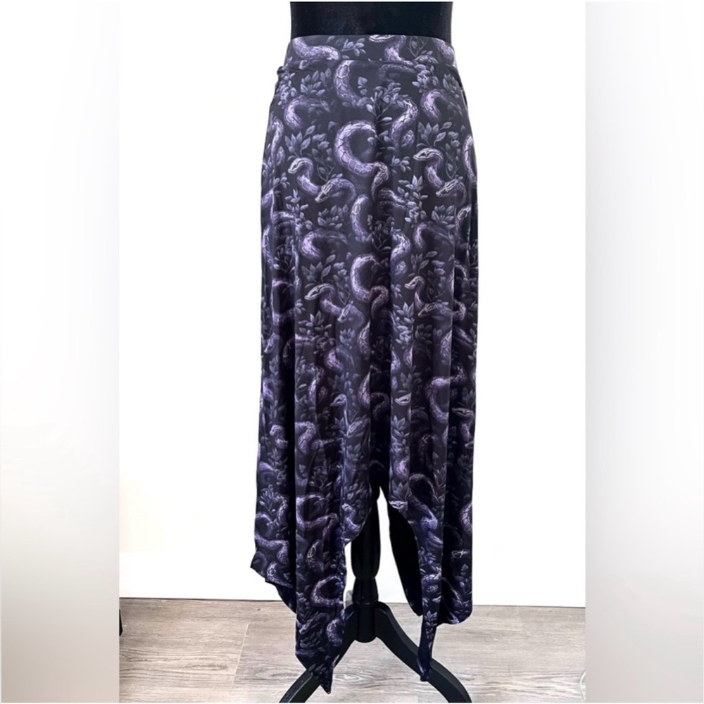 🖤💜 Killstar Blackfang Snake Skirt XL/2XL Goth Witchy Statement Maxi RARE 💜🖤 - Picture 2 of 8